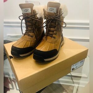 UGG - Adirondack Boot III